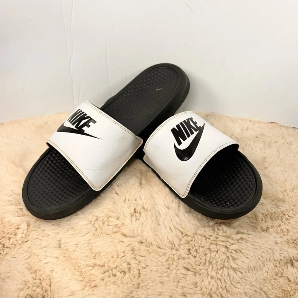 Nike Men's White and Black Slide Sandals size 13